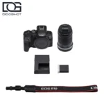 محتویات جعبه Canon EOS R10 Kit RF-S 18-150mm شامل بدنه لنز باتری شارژر و بند