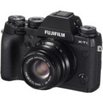 FUJIFILM XF 35mm f/2 R WR Lens (Black) - Image 6