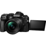 OM SYSTEM OM-1 Mark II Mirrorless Camera Body (Body Only) - Image 6