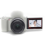 Sony ZV-E10 Mirrorless Camera Kit 16-50mm f/3.5-5.6 II Lens (White) - Image 14