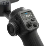 نمای نزدیک کنترل‌ها و نمایشگر GoPro Fluid Pro AI