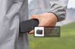 کیس شارژ سریع Insta360 X6 هنگام قرار دادن در جیب در تصویر رسمی کاربردی