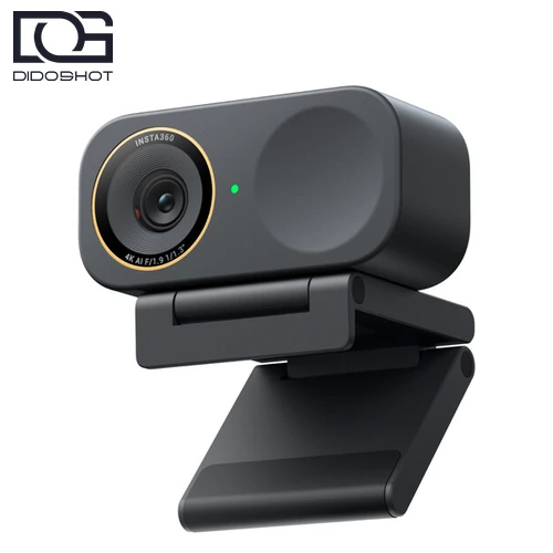 Insta360 Link 2C Pro Angle View نمای زاویه دار Insta360 Link 2C Pro روی پایه مغناطیسی